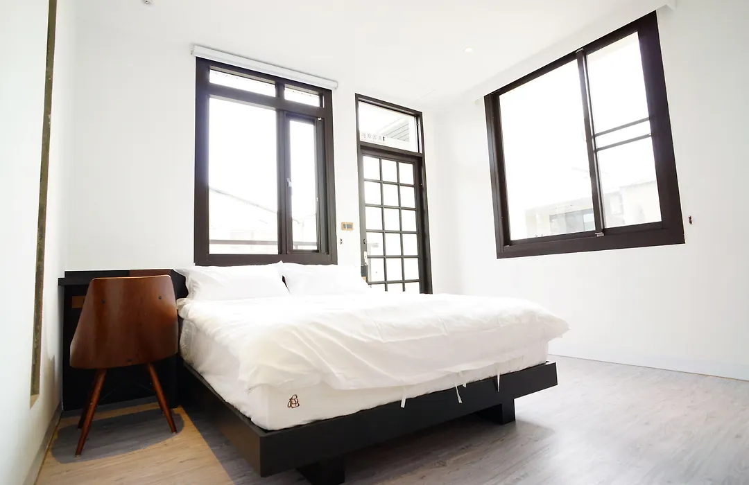 Journey Hostel-1