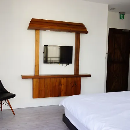 Journey Hostel-3